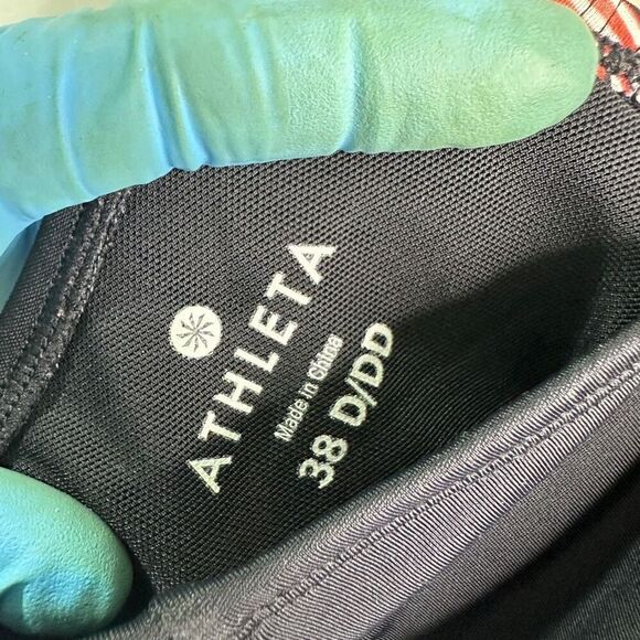 ATHLETA Swim Top Capri Striped Blousy Tankini Swimwear Underwire Tank Size 38 D/ - Picture 4 of 5